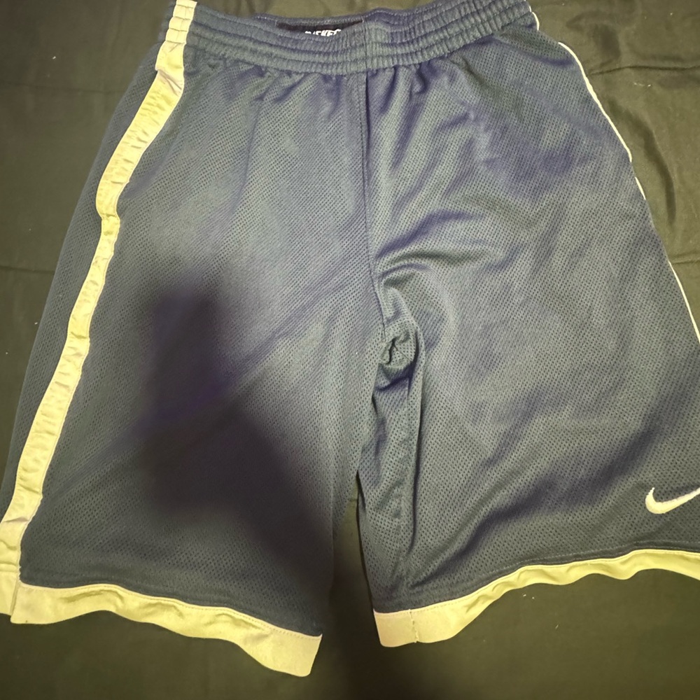 Nike vintage shorts